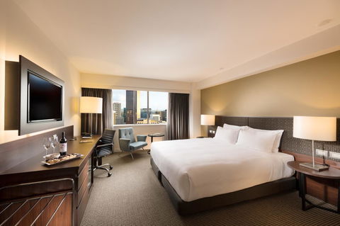 Stamford Plaza Adelaide - Rent Accommodation 2