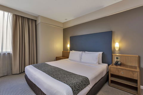 Stamford Plaza Adelaide - Rent Accommodation 32