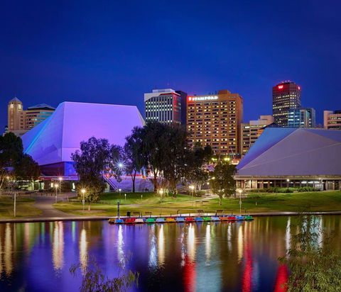 Stamford Plaza Adelaide - Rent Accommodation 0