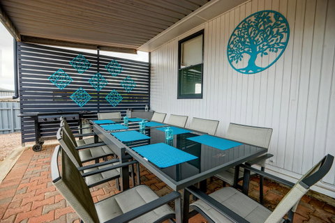 Breakaway Moonta Bay - Rent Accommodation 9