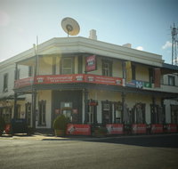 Commercial Hotel Morgan - Rent Accommodation