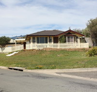 Maslin Beach House - Rent Accommodation