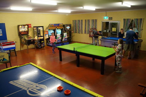 Beachside Holiday Park - Rent Accommodation 23