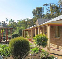 Riesling Trail  Clare Valley Cottages - Rent Accommodation