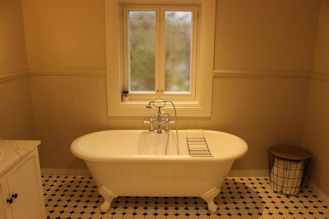 OXENBERRY FARM - Rent Accommodation 4