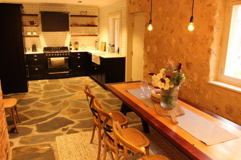 OXENBERRY FARM - Rent Accommodation 10