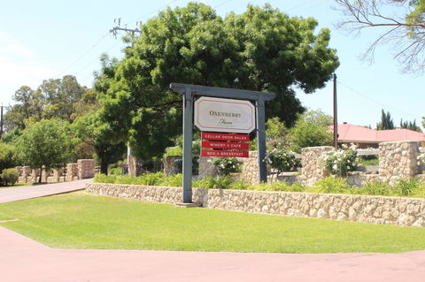 OXENBERRY FARM - Rent Accommodation 17
