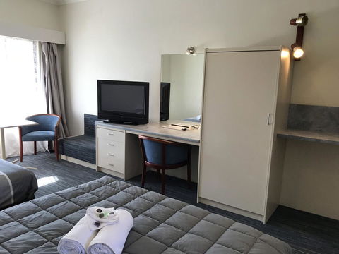 Robetown Motor Inn & Apartments - Rent Accommodation 31