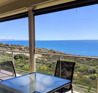 Ochre Point Beach House on Moana Seafront - Rent Accommodation