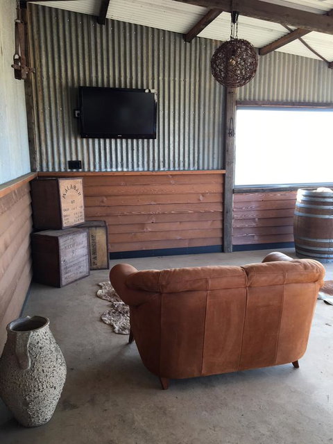 Bukirk Glamping & Fancy Coops - Rent Accommodation 28