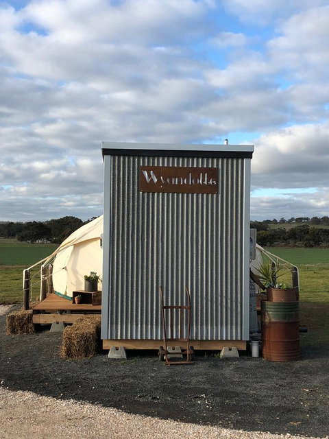 Bukirk Glamping & Fancy Coops - Rent Accommodation 21