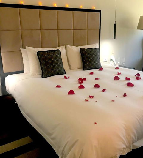 Ellen Hotel - Rent Accommodation 5