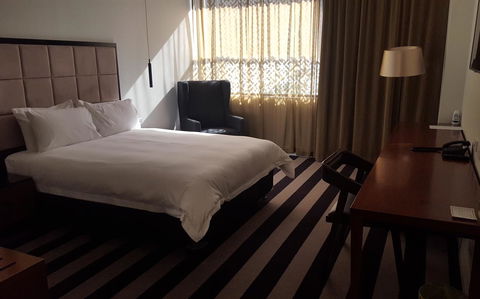 Ellen Hotel - Rent Accommodation 4