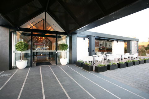 Ellen Hotel - Rent Accommodation 22