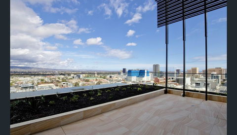 ONE Adelaide CBD - Rent Accommodation 32