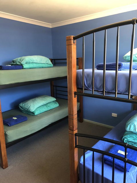 Bay Lodge - Rent Accommodation 32
