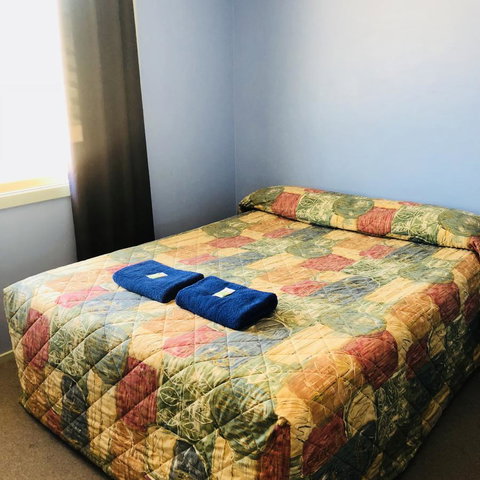 Bay Lodge - Rent Accommodation 39