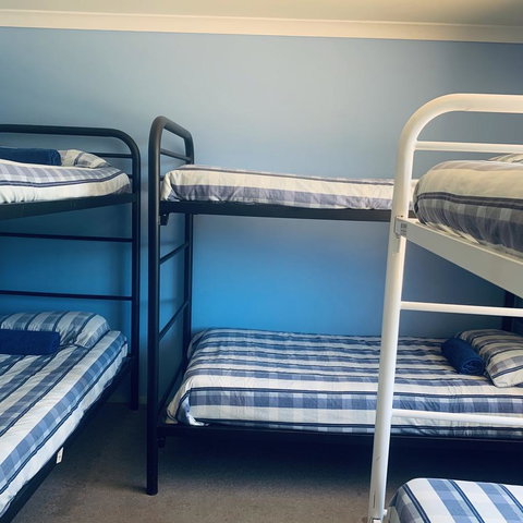 Bay Lodge - Rent Accommodation 20