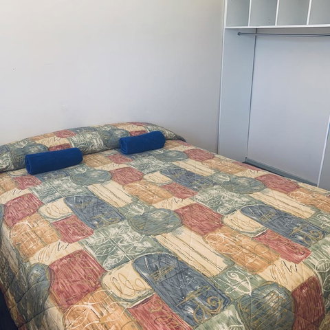 Bay Lodge - Rent Accommodation 30