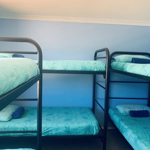 Bay Lodge - Rent Accommodation 27