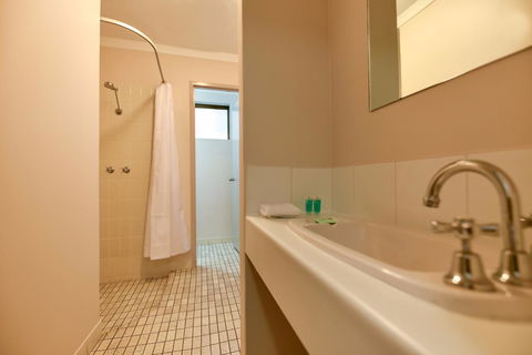 Sanno Marracoonda Perth Airport Hotel - Rent Accommodation 24
