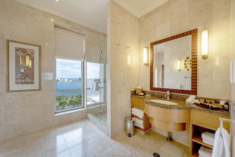 Duxton Hotel Perth - Rent Accommodation 13