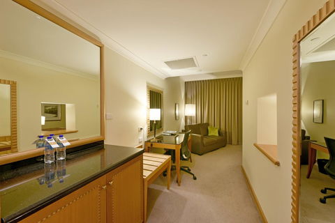 Duxton Hotel Perth - Rent Accommodation 12