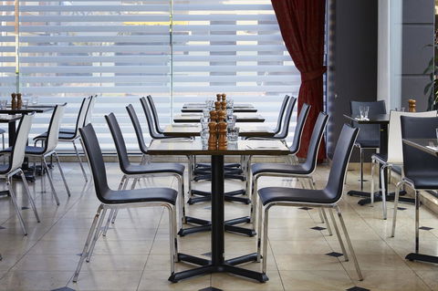Great Southern Hotel Perth - Rent Accommodation 11