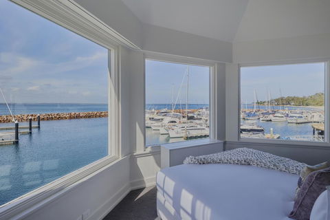 Anchorage Port Stephens - Rent Accommodation 22