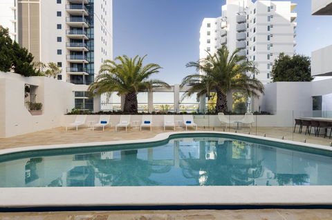 Pan Pacific Perth - Rent Accommodation 13