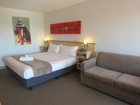 Metro Hotel Perth - Rent Accommodation 41