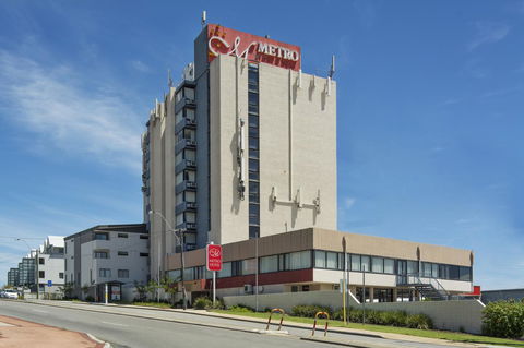 Metro Hotel Perth - Rent Accommodation 5