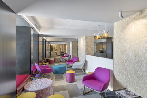 Metro Hotel Perth - Rent Accommodation 11