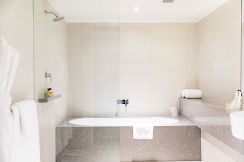Hyatt Regency Sydney - Rent Accommodation 11