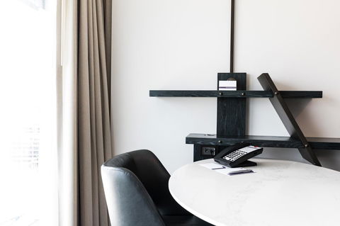 Hyatt Regency Sydney - Rent Accommodation 5