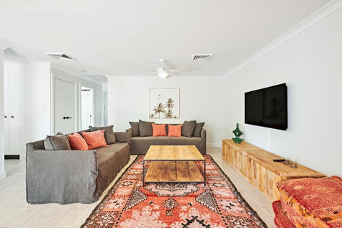 The Lord Byron - Rent Accommodation 28