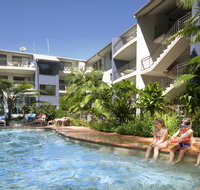 Flynns Beach Resort - Rent Accommodation