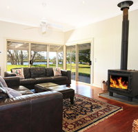 Terara Riverside Retreat - Rent Accommodation