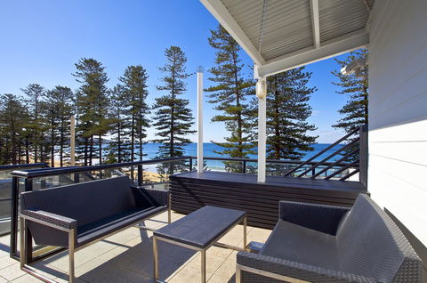 Manly Paradise Motel & Apartments - Rent Accommodation 15