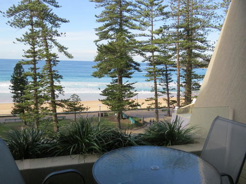 Manly Paradise Motel & Apartments - Rent Accommodation 42