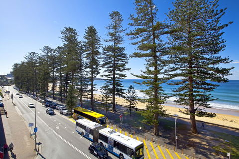 Manly Paradise Motel & Apartments - Rent Accommodation 21