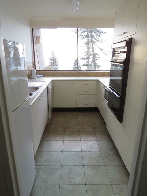 Manly Paradise Motel & Apartments - Rent Accommodation 43
