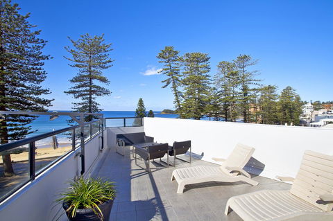 Manly Paradise Motel & Apartments - Rent Accommodation 17