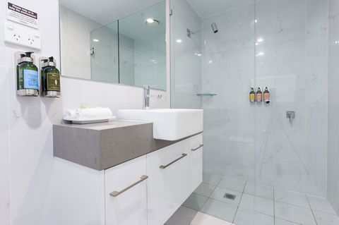 The Lucky Hotel - Rent Accommodation 21