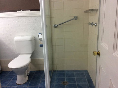 Como Lodge - Rent Accommodation 24