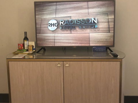 Radisson Blu Plaza Hotel Sydney - Rent Accommodation 41