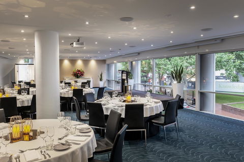 Novotel Sydney Darling Square - Rent Accommodation 22