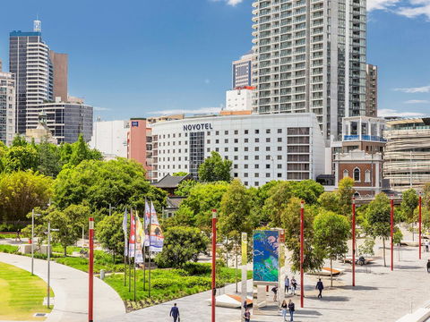 Novotel Sydney Darling Square - Rent Accommodation 1