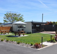 Crestview Tourist Park - Rent Accommodation