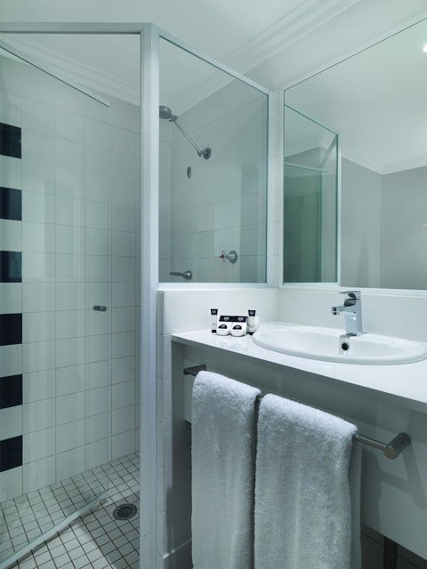 Ibis Styles Sydney Central - Rent Accommodation 5